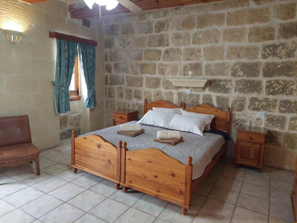 Mj Farmhouse B&B Xaghra Ngoại thất bức ảnh