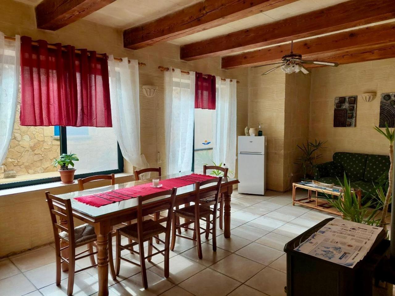 Mj Farmhouse B&B Xaghra Ngoại thất bức ảnh