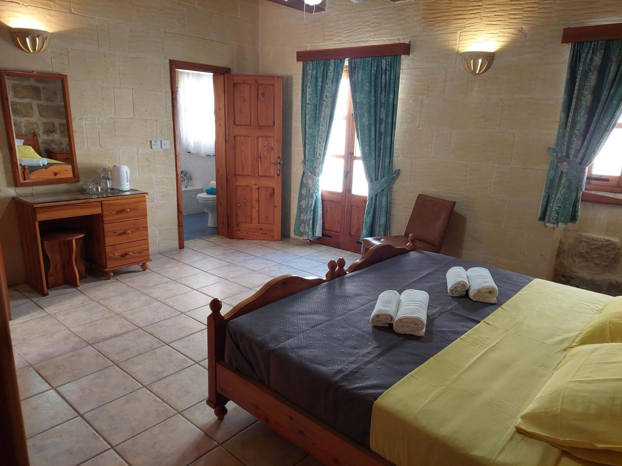 Mj Farmhouse B&B Xaghra Ngoại thất bức ảnh